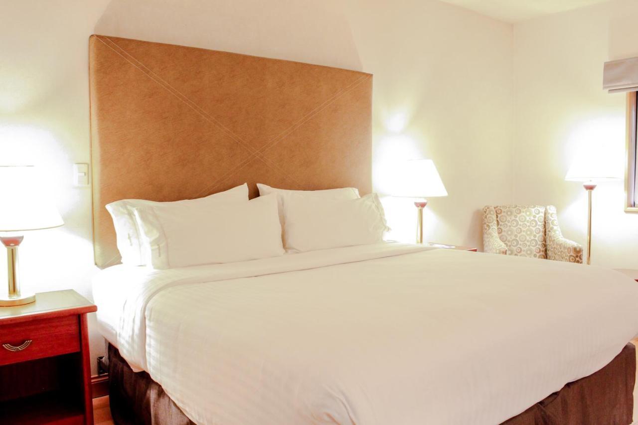 Holiday Inn Express Chihuahua By Ihg Zewnętrze zdjęcie