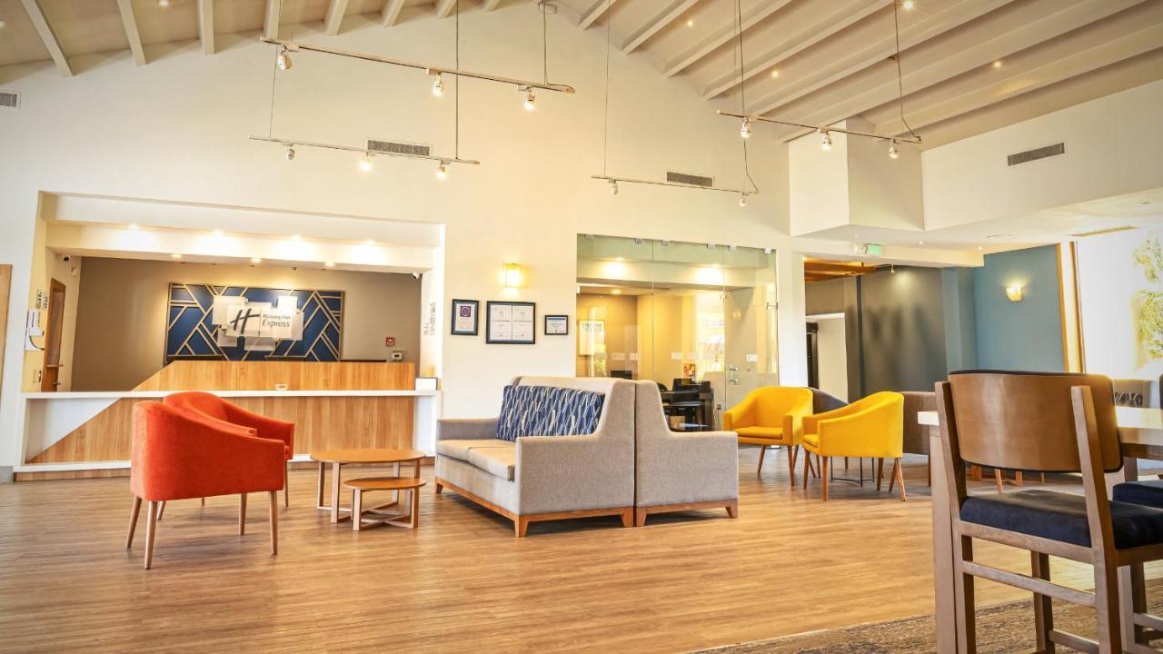 Holiday Inn Express Chihuahua By Ihg Zewnętrze zdjęcie
