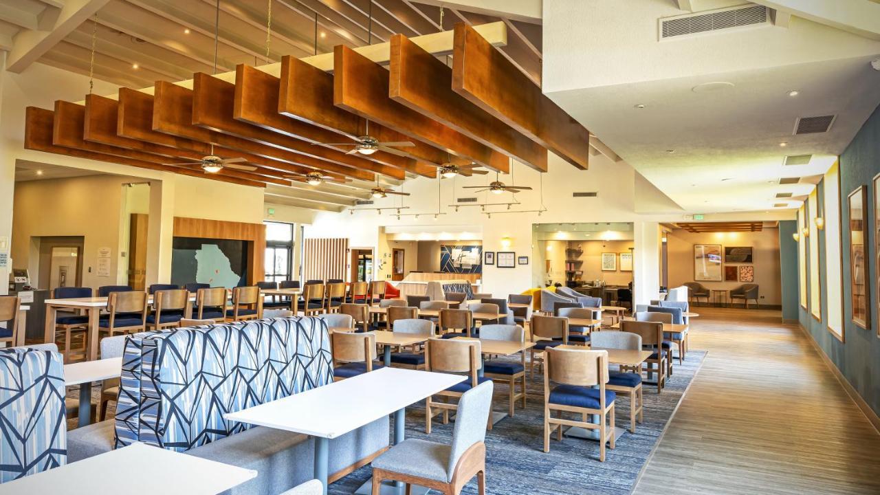 Holiday Inn Express Chihuahua By Ihg Zewnętrze zdjęcie