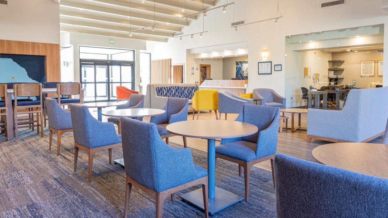 Holiday Inn Express Chihuahua By Ihg Zewnętrze zdjęcie